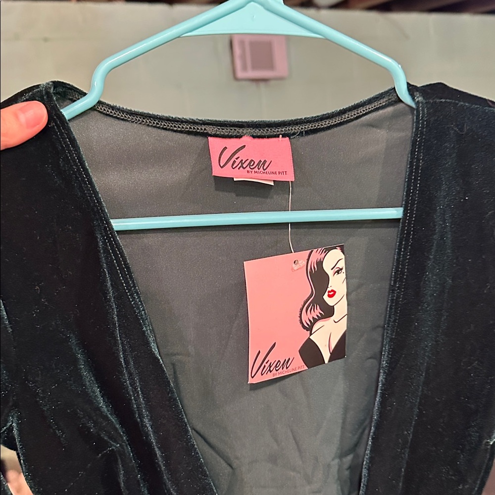 Vixen Hunter Green Velvet Wrap Top